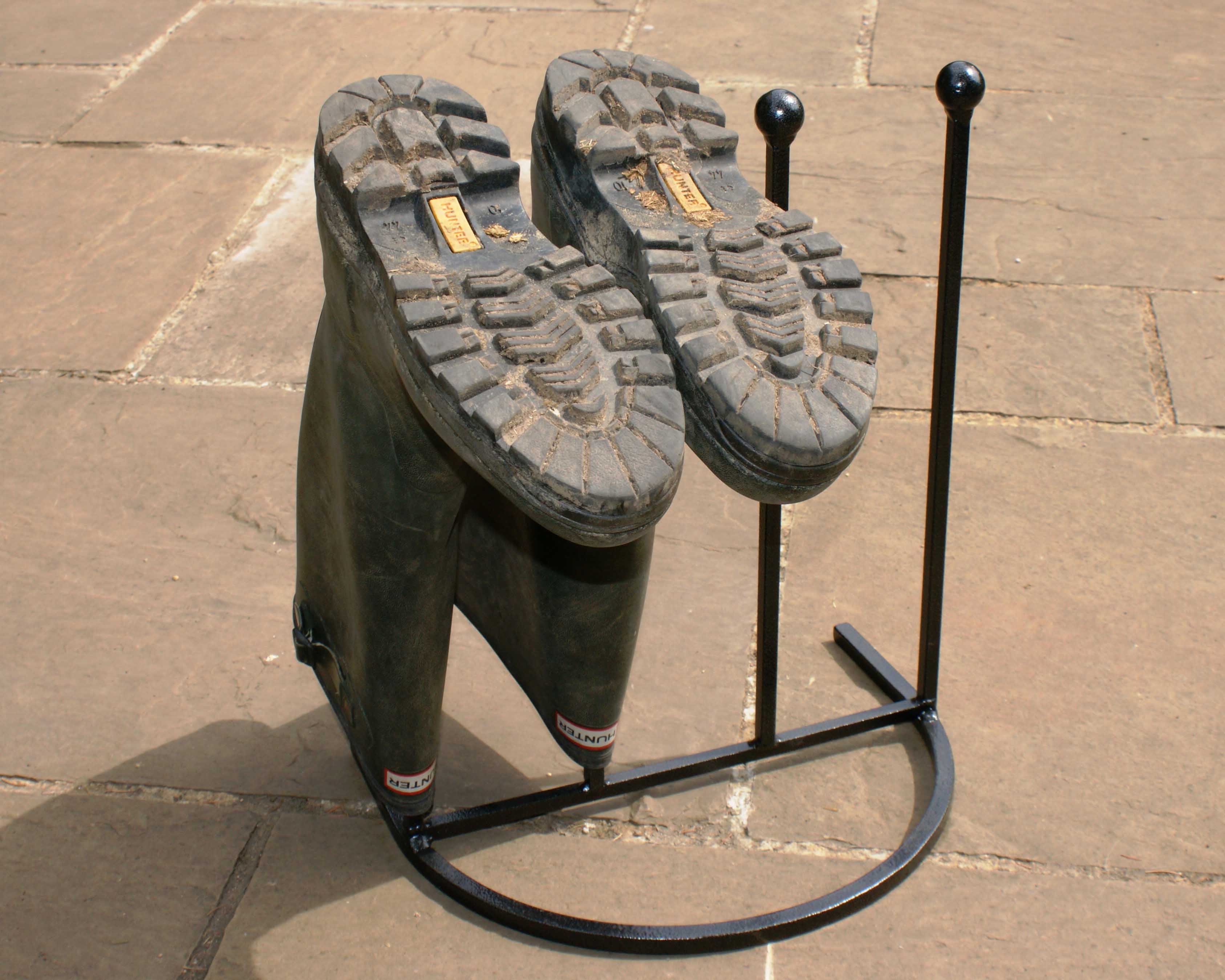 iron welly boot stand