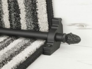 sherwood carpet rod with fir cone finial, bracket in black