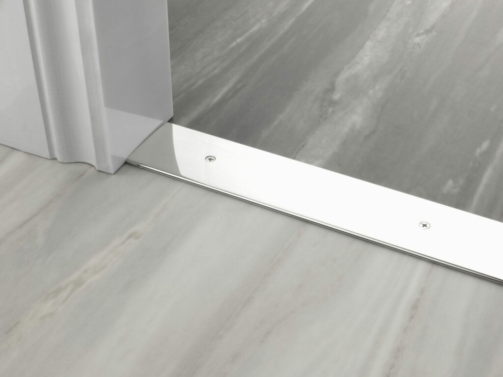 Chrome carpet trims joining plate with featured screws in chrome